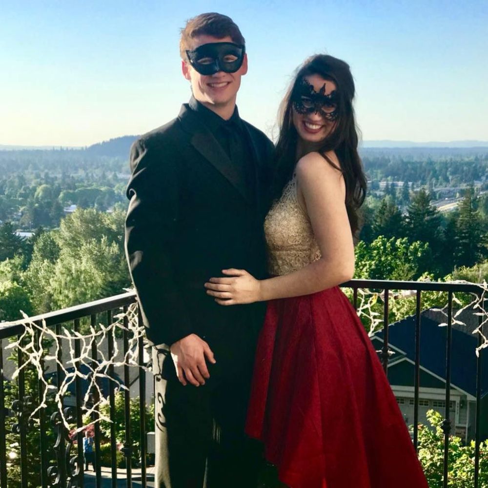 Meet your Posher, Rebekah